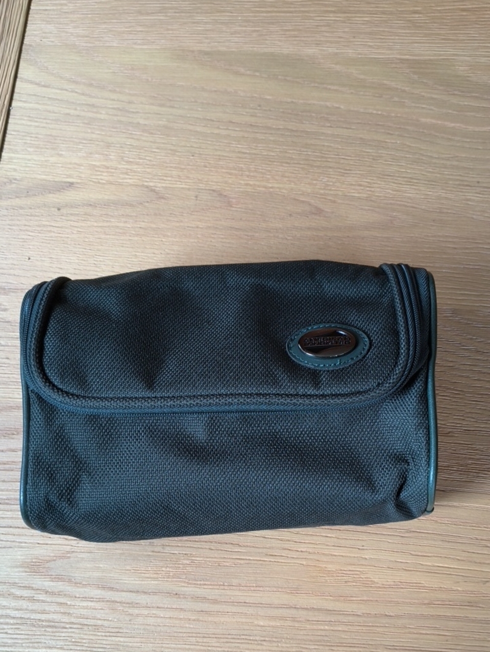 Vintage American Tourister Hanging Toiletry Bag NWOT 2001 Forest Green